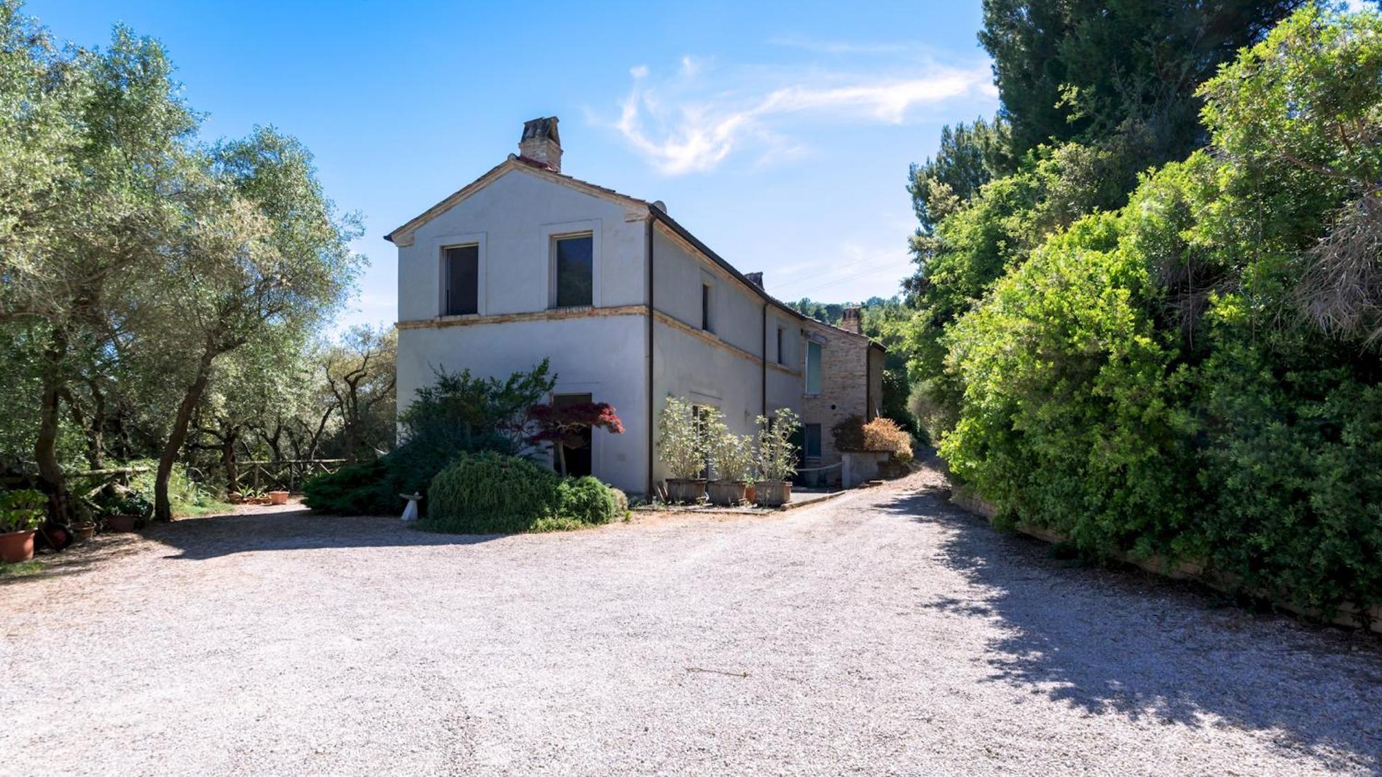 Casa Cantagallo 4&4, Emma Villas Fermo Zewnętrze zdjęcie